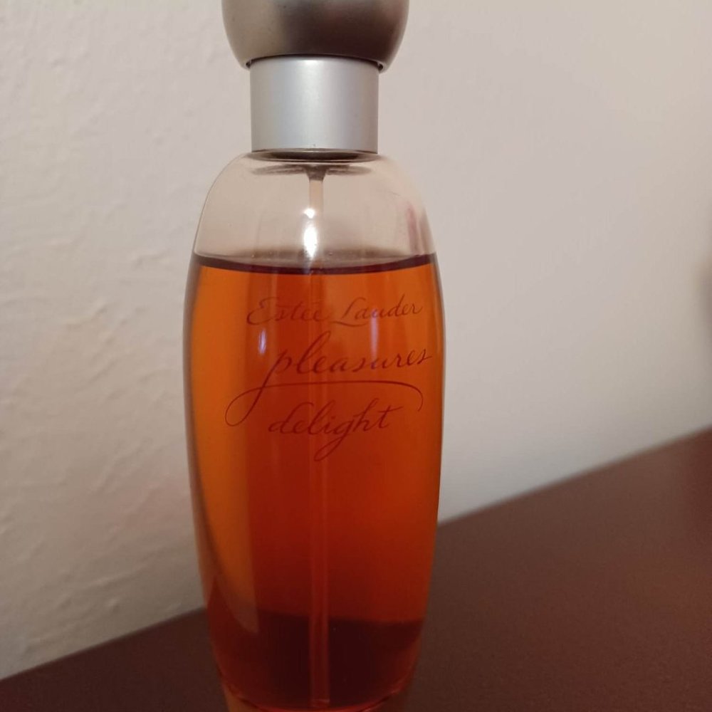 Estee Lauder Pleasures Delight 1.7 oz.